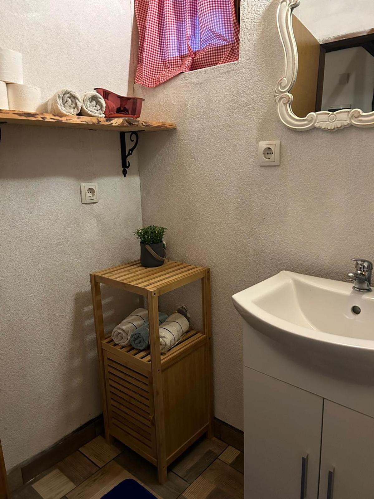 Planinski Kutak Lovinac  Exteriér fotografie